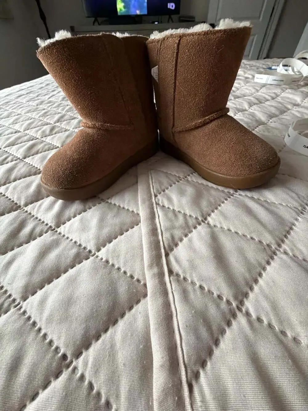 UGG keep your